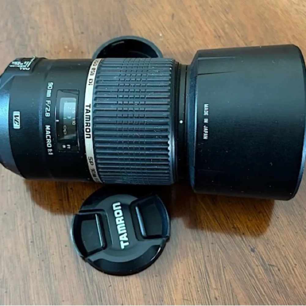 Tamron SP 90mm f/2.8 Di Macro 1:1 Lens